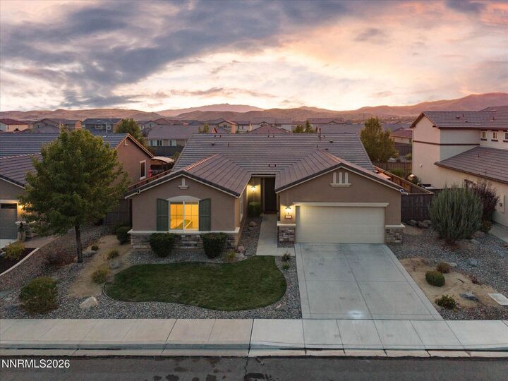 Property Photo: 2617 Bridgetown Loop NV 89436