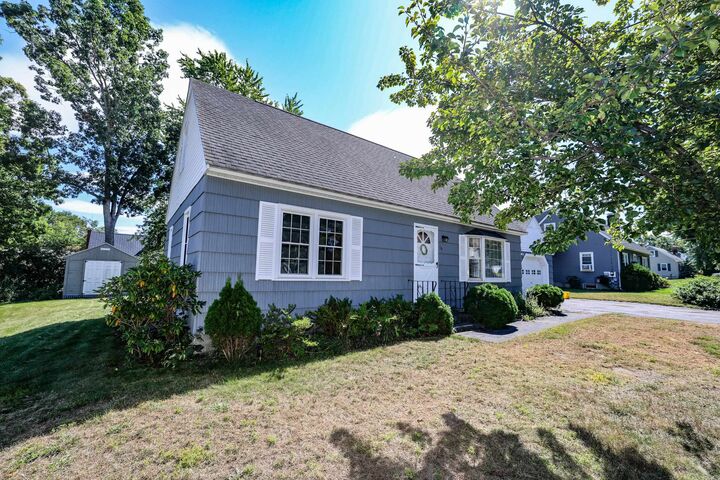 Property Photo:  16 Briand Drive  NH 03063 