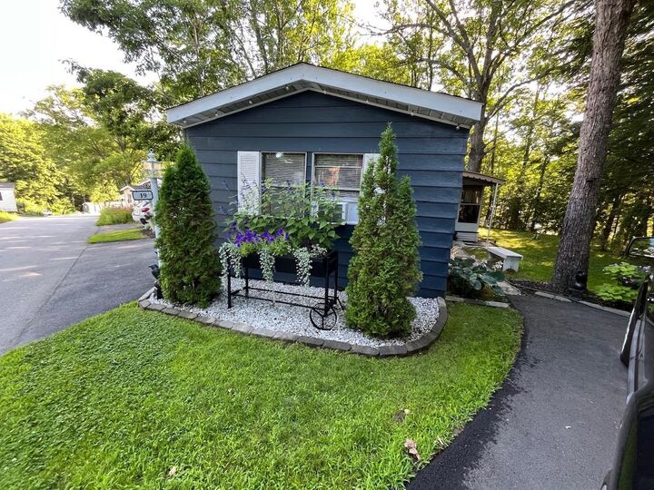 Property Photo:  19 Andrews Drive  NH 03452 