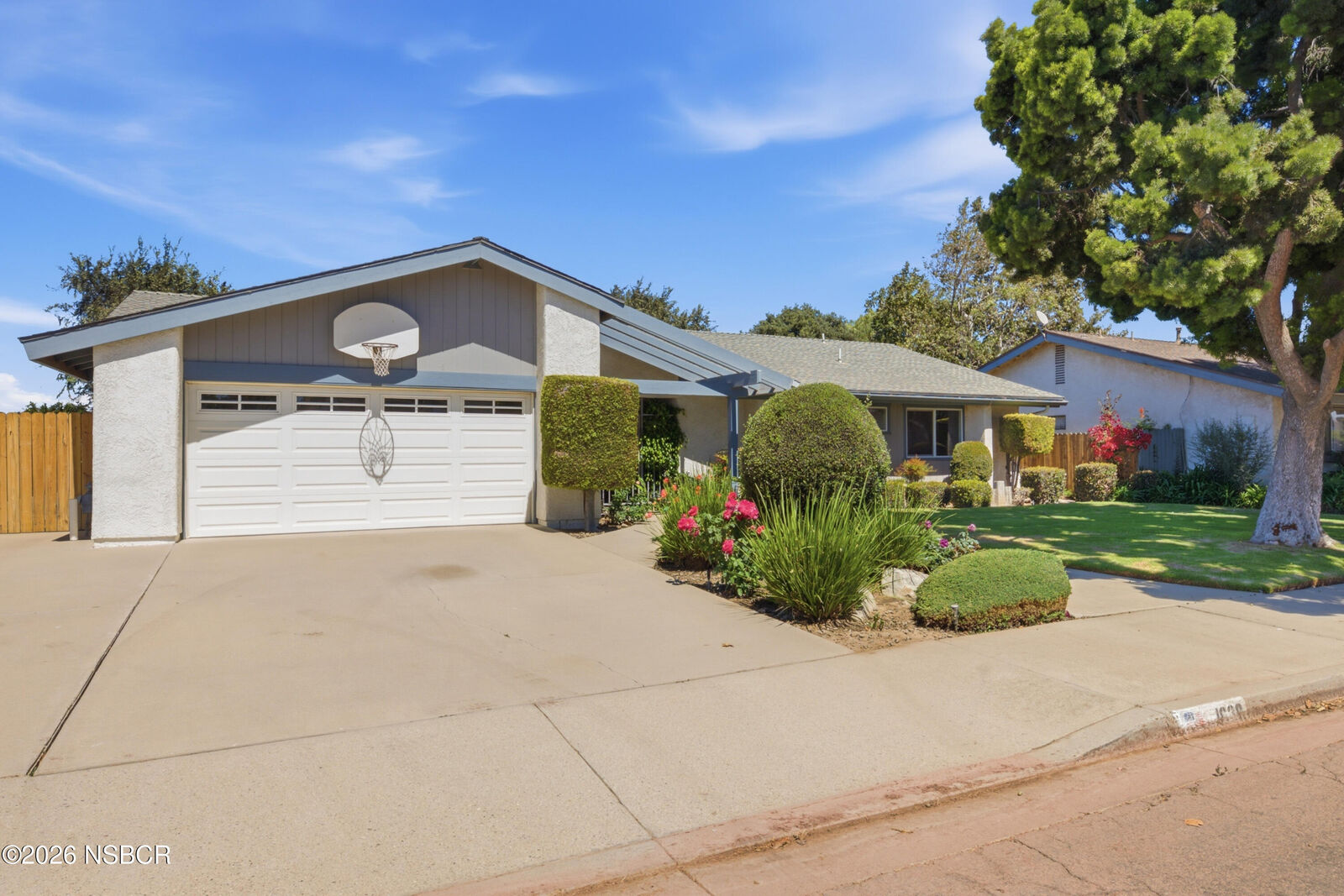 Property Photo:  1639 Chadwell Drive  CA 93454 