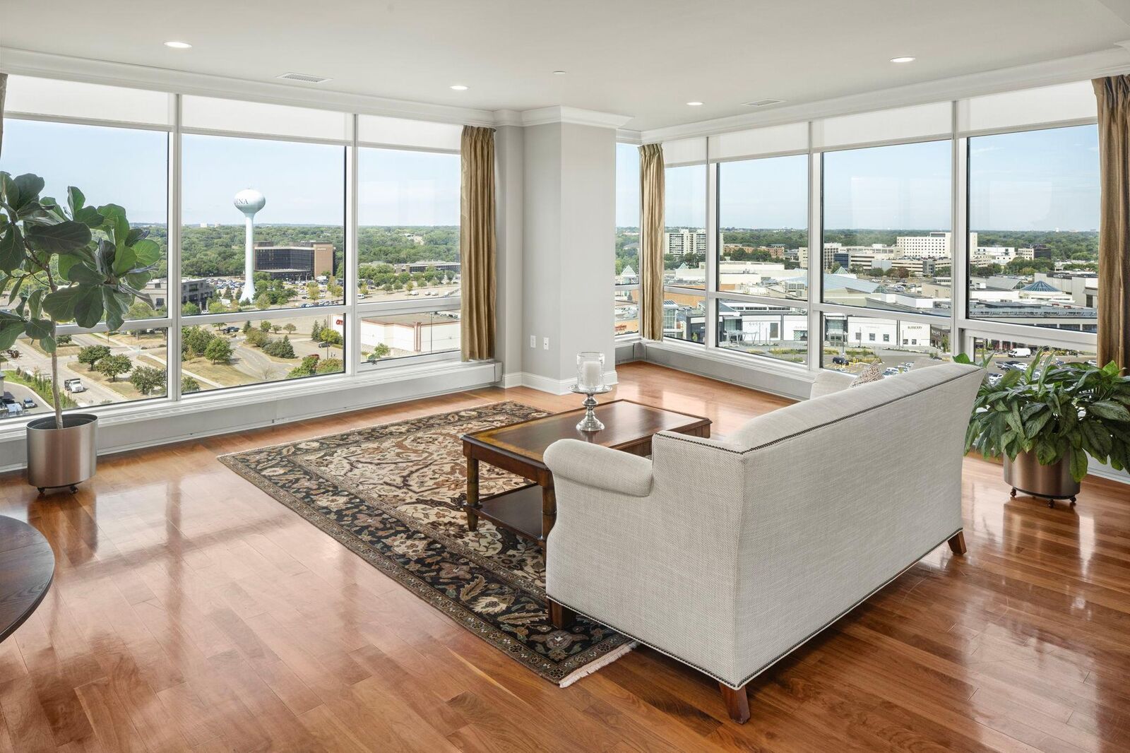 Property Photo:  3209 Galleria 1302  MN 55435 