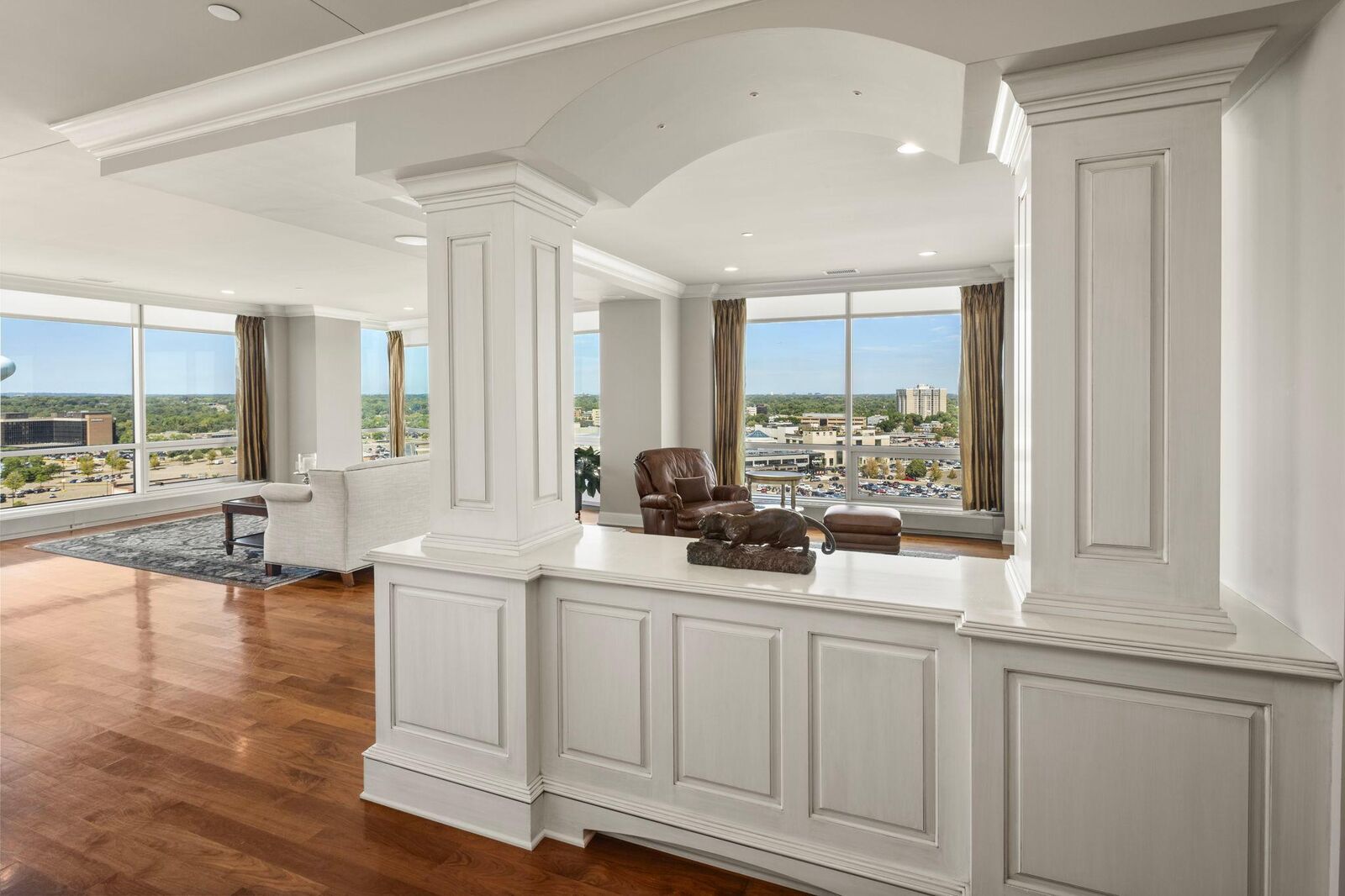 Property Photo: 3209 Galleria 1302 MN 55435