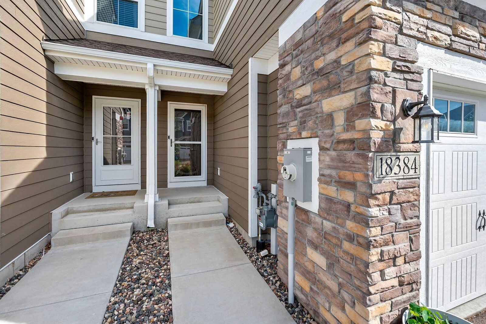 Property Photo: 18384 Glastonbury Drive MN 55044