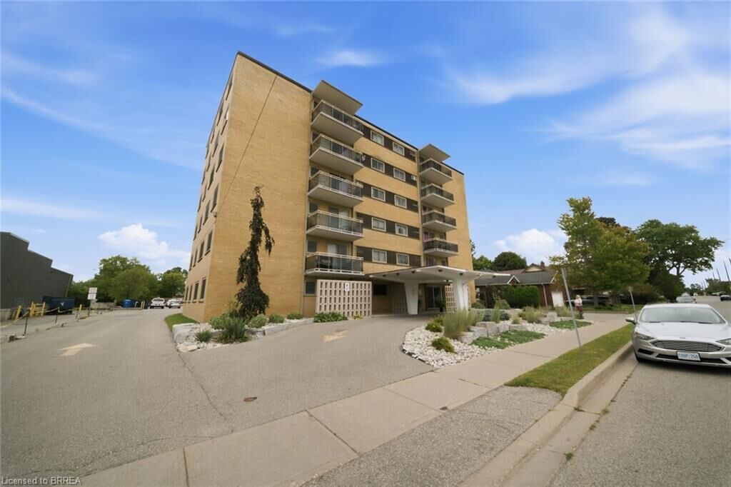 Property Photo:  87 St George Street 508  ON N3R 1V5 