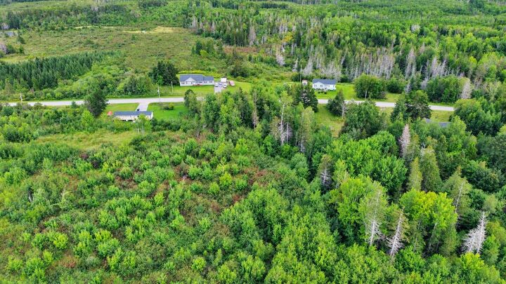 Property Photo: 1528 Macisaac Road PE C0B 1Y0