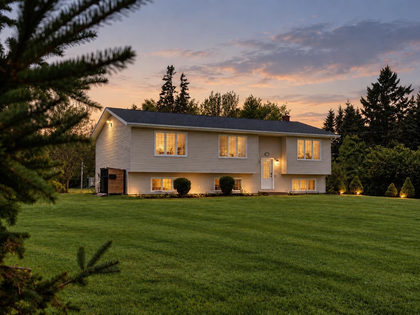 Property Photo:  1557 Brackley Point Road  PE C1E 1R1 