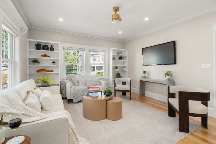 Property Photo:  60 Guernsey St 6  MA 02131 