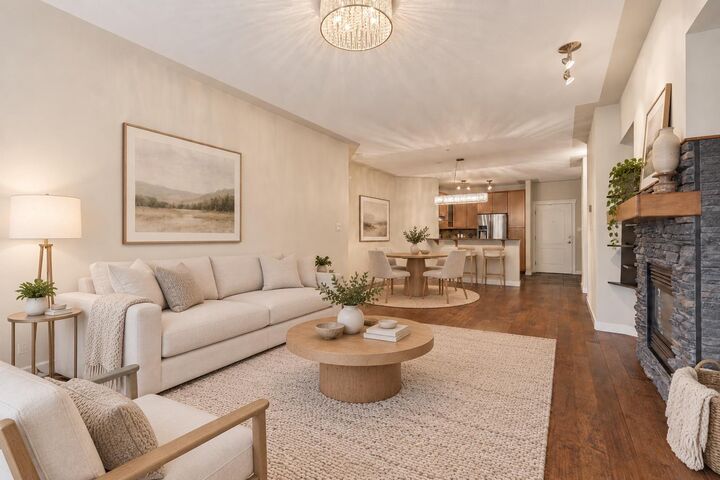 Property Photo:  20 Discovery Ridge Close SW 431  AB T3H 5X4 