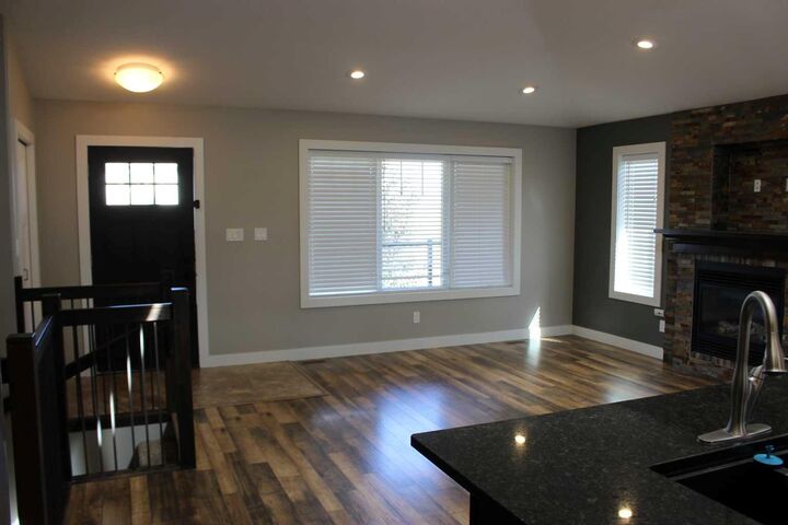 Property Photo:  426 10B  AB T0L 1S0 