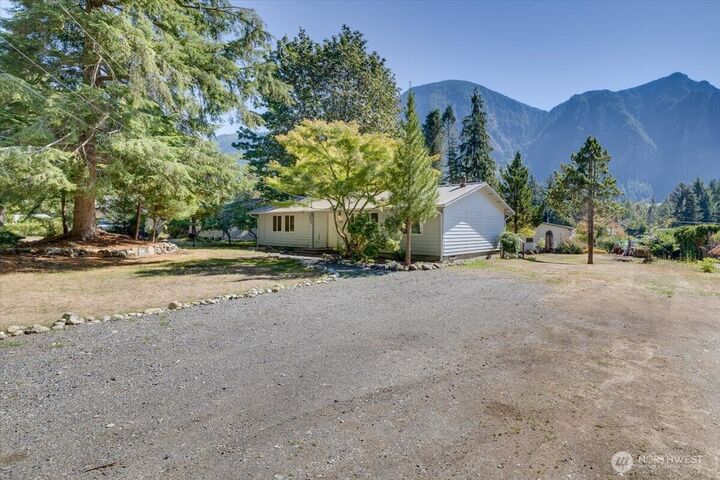 Property Photo:  7434  North Fork Road SE  WA 98065 