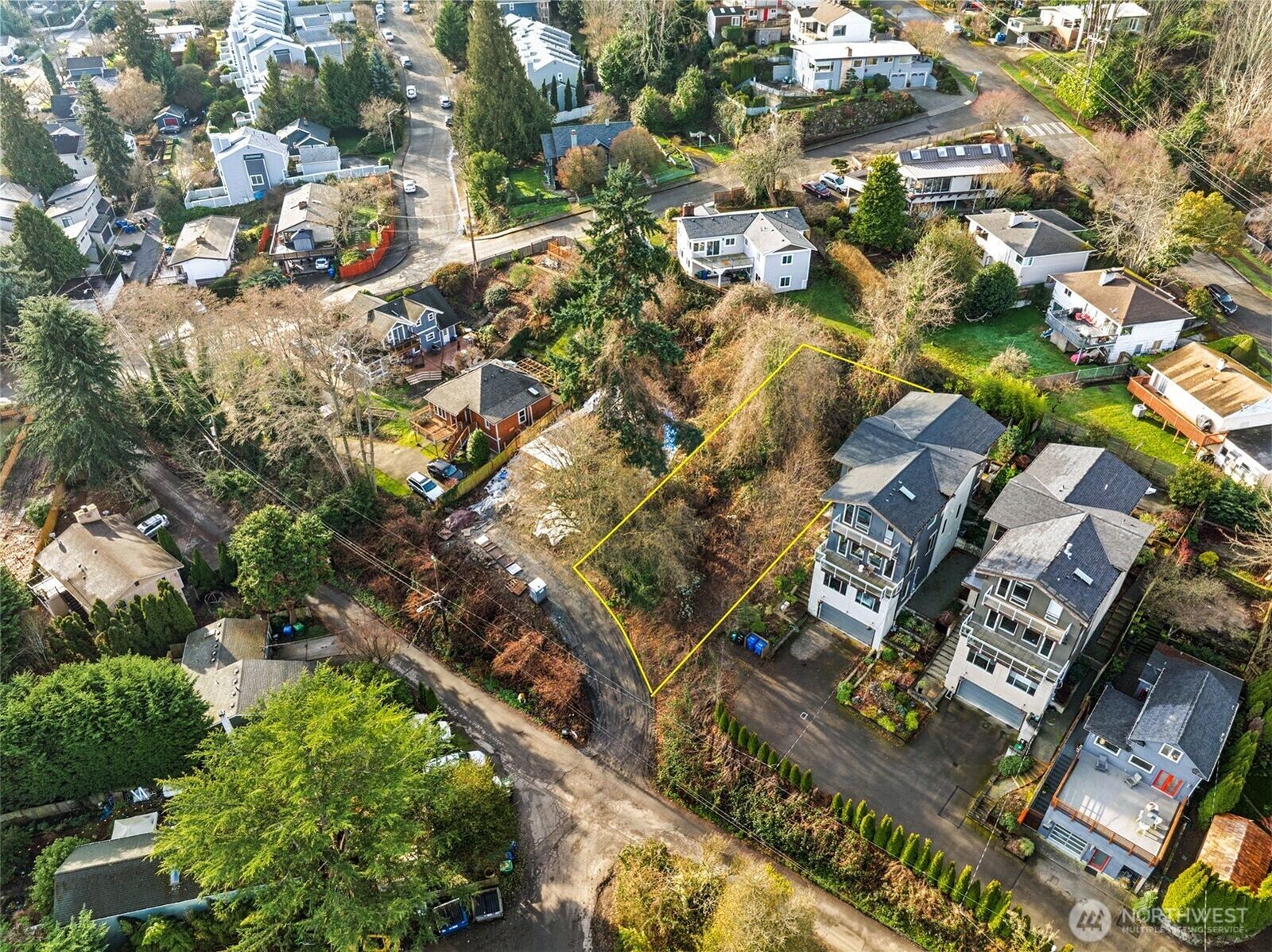 Property Photo: 4019 Burton Place W WA 98199