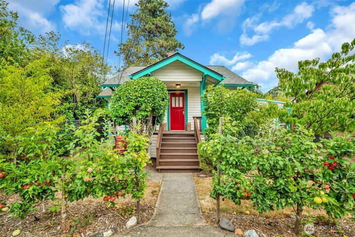 Property Photo: 8116 48th Avenue S WA 98118