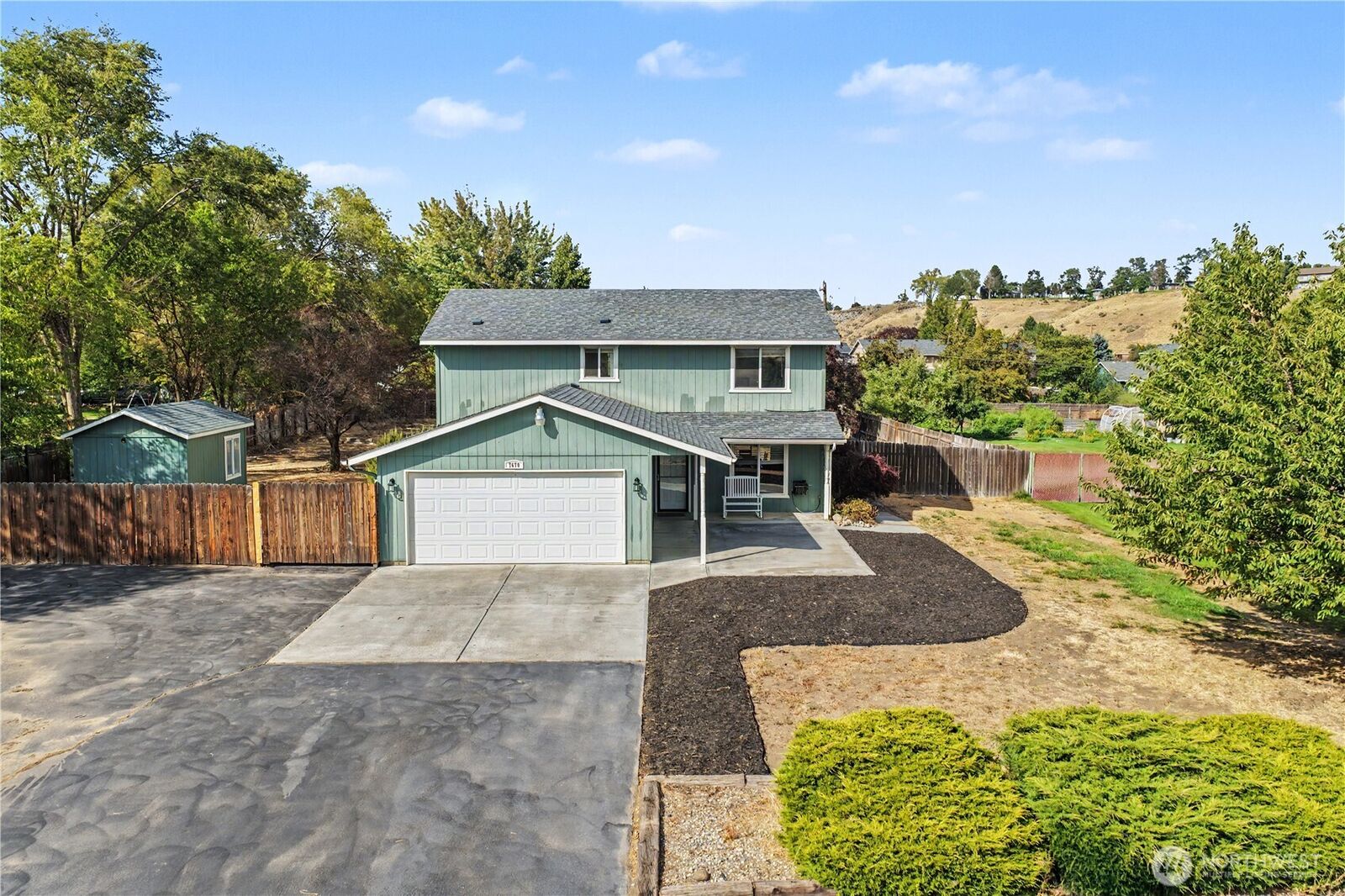 Property Photo:  7670 NE Rd 4.8  WA 98837 