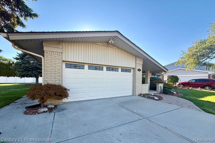 Property Photo: 37074 Gregory Drive MI 48312