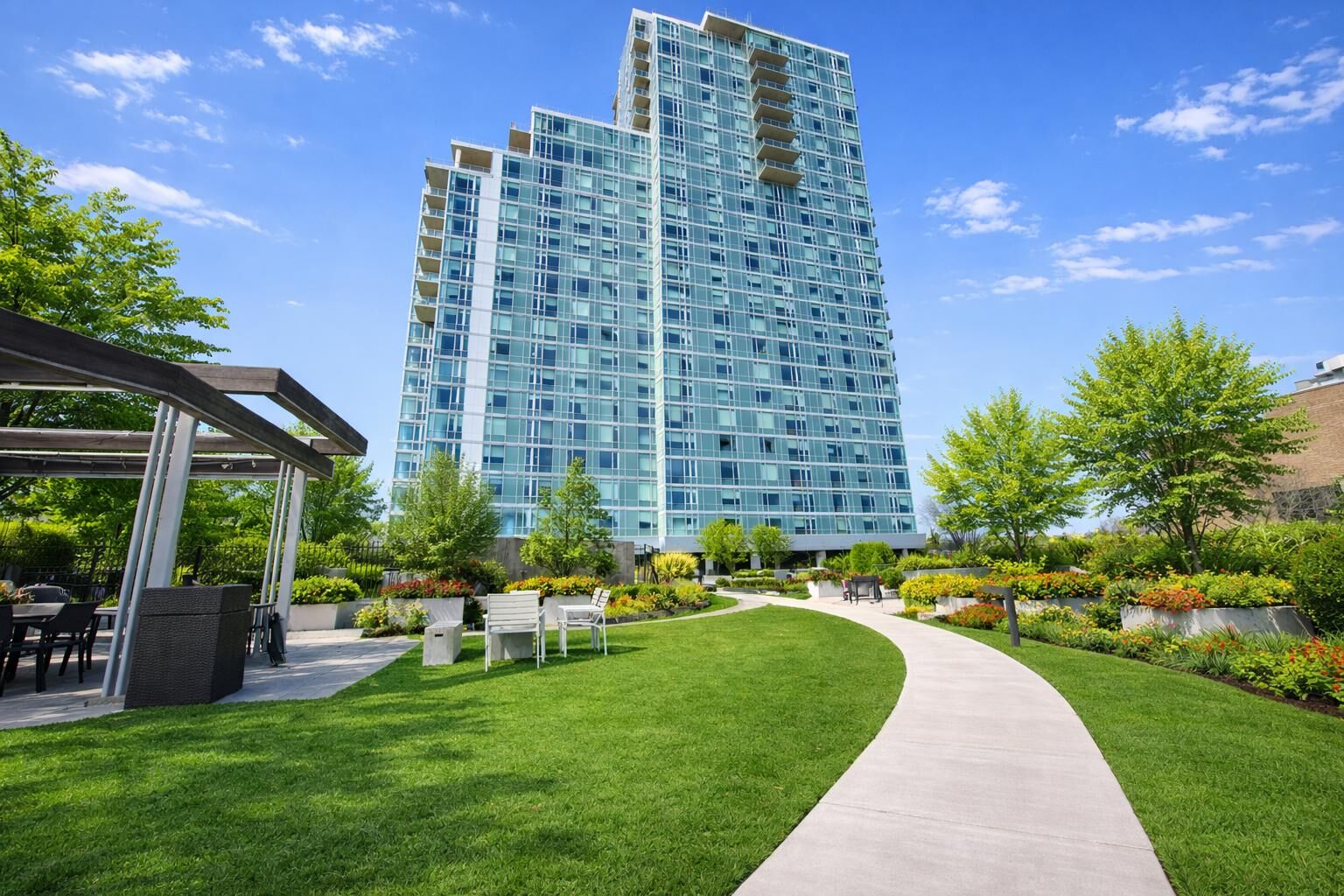 Property Photo:  1524 Sheepshead Bay Road 11E  NY 11235 