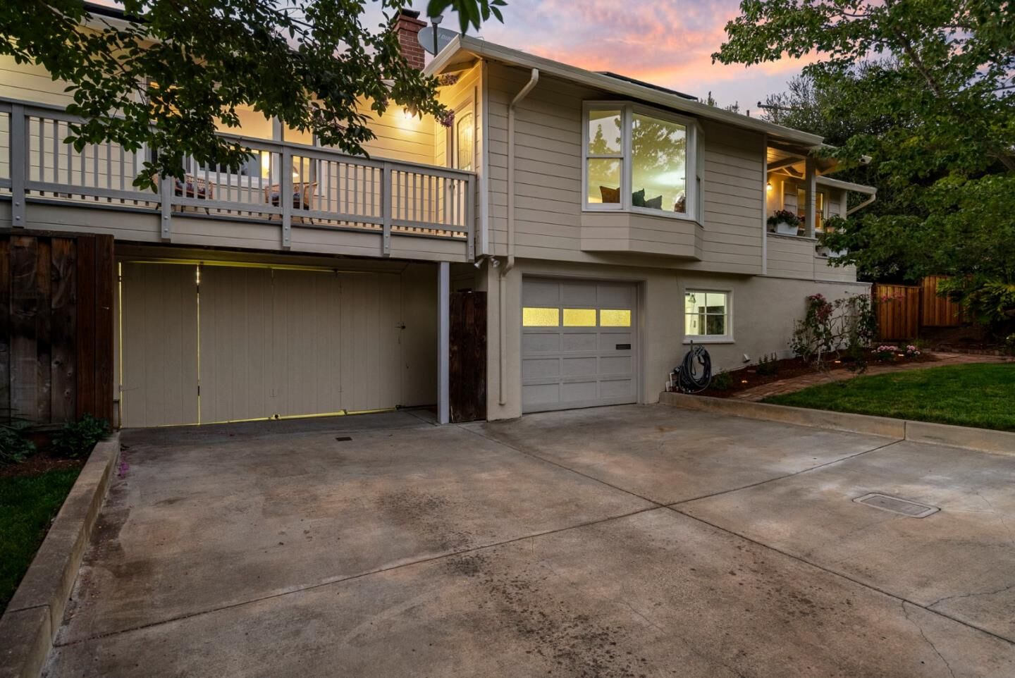 Property Photo:  2 Beverly Drive  CA 94070 