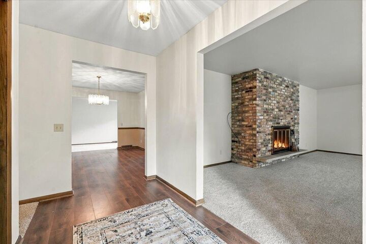 Property Photo:  5302 Comanche Way  WI 53704 