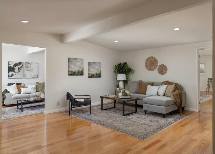 Property Photo:  4549 Lyric Ln  CA 92117 