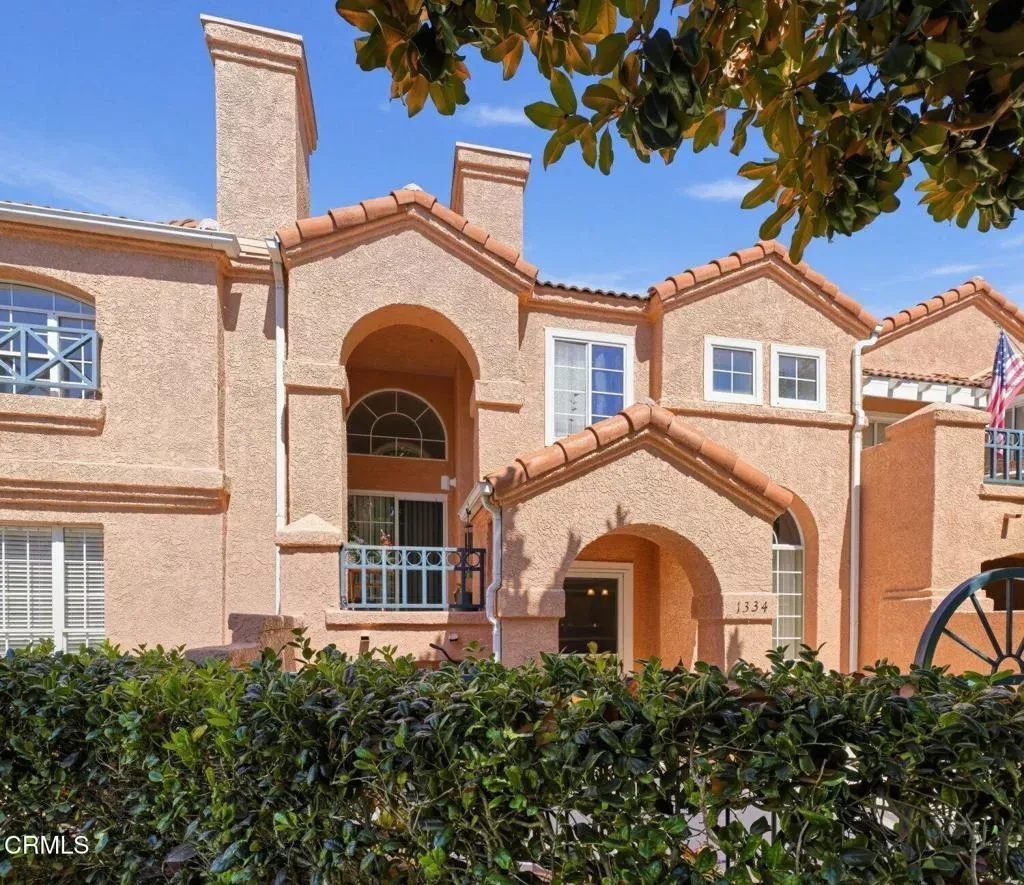 Property Photo:  1334 Jamaica Lane  CA 93030 