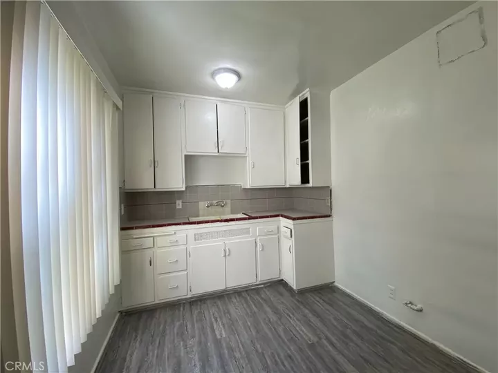 Property Photo: 516 E Lomita Avenue 2 CA 91205