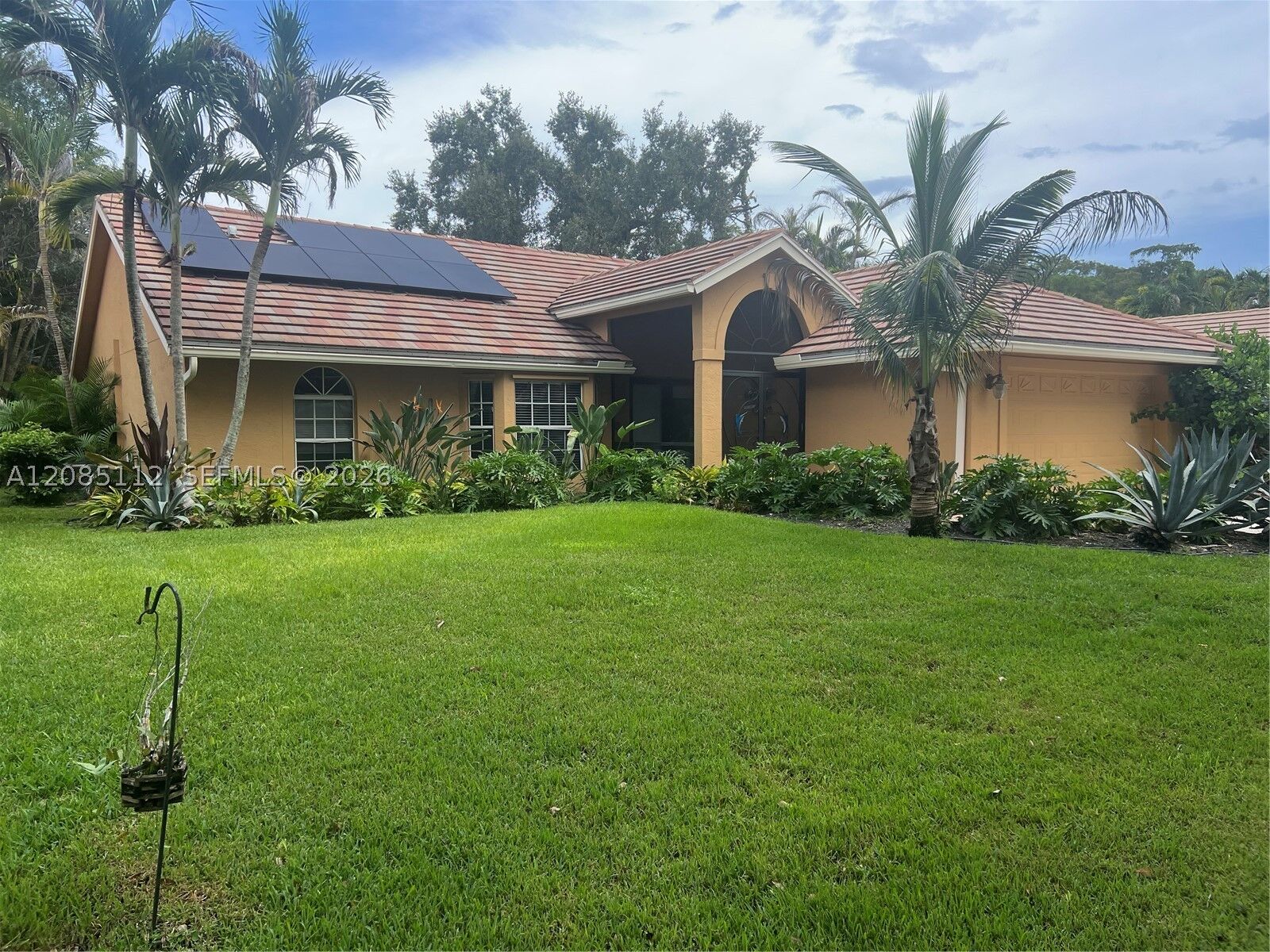 Property Photo:  18620 Misty Lake Dr  FL 33458 