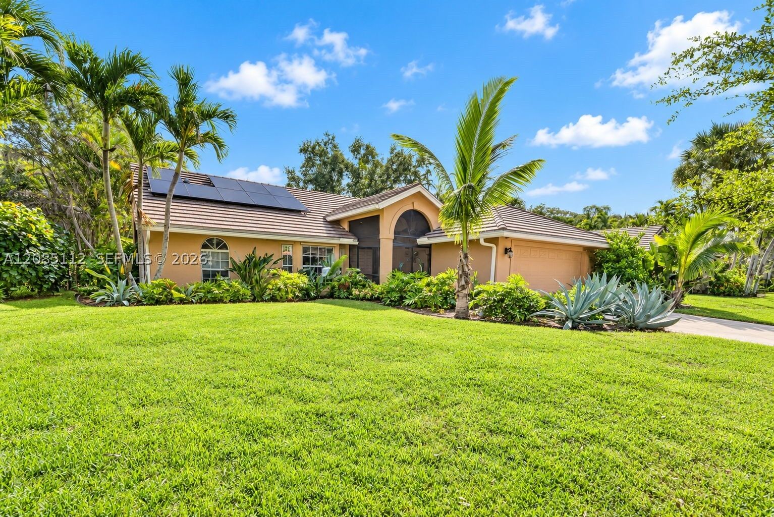 Property Photo:  18620 Misty Lake Dr  FL 33458 