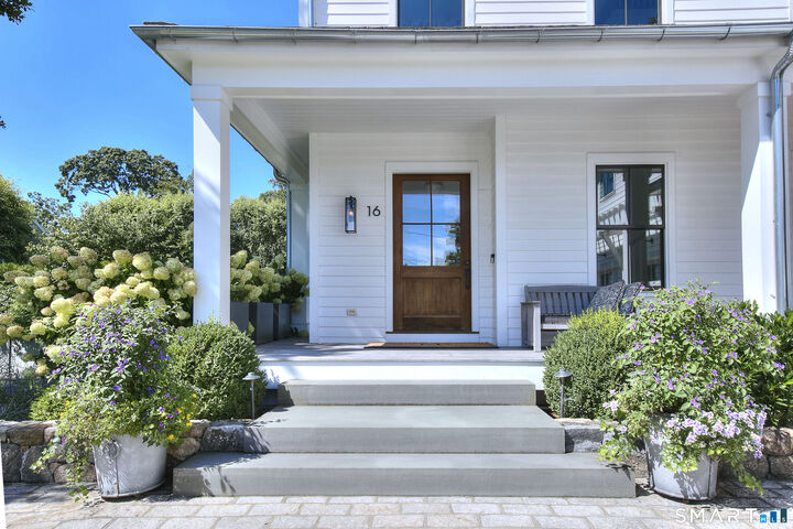 Property Photo:  16 Orchard Lane  CT 06840 
