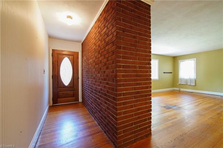 Property Photo:  3425 Pine Valley Road  NC 27265 