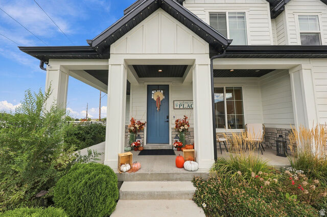 Property Photo: 754 W 400 N UT 84664