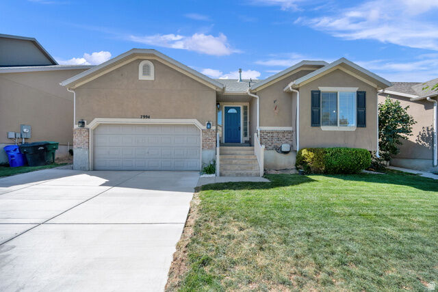 Property Photo: 7994 S Madison Nan Dr W UT 84081