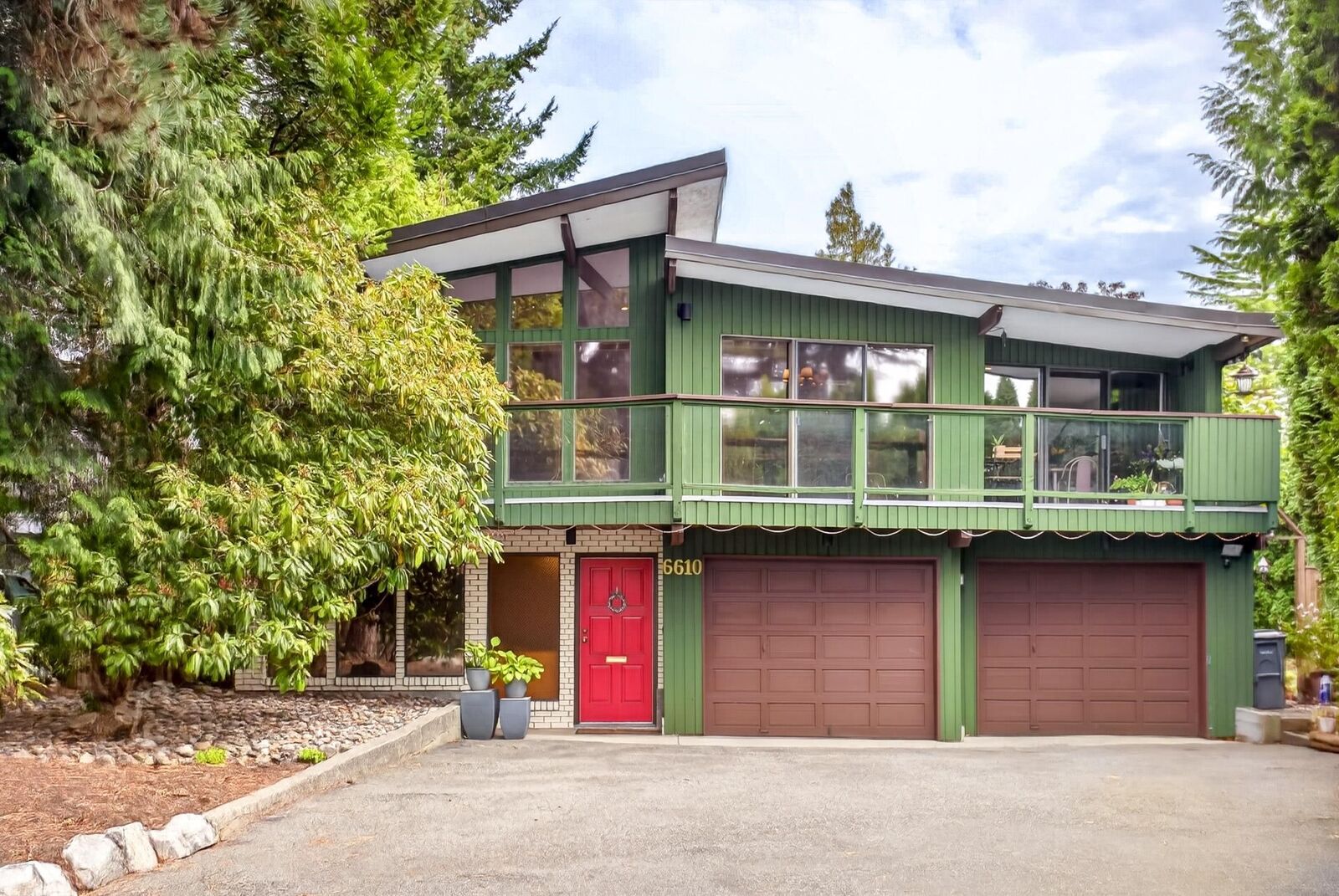 Property Photo: 6610 Toderick Street BC V5S 3N1