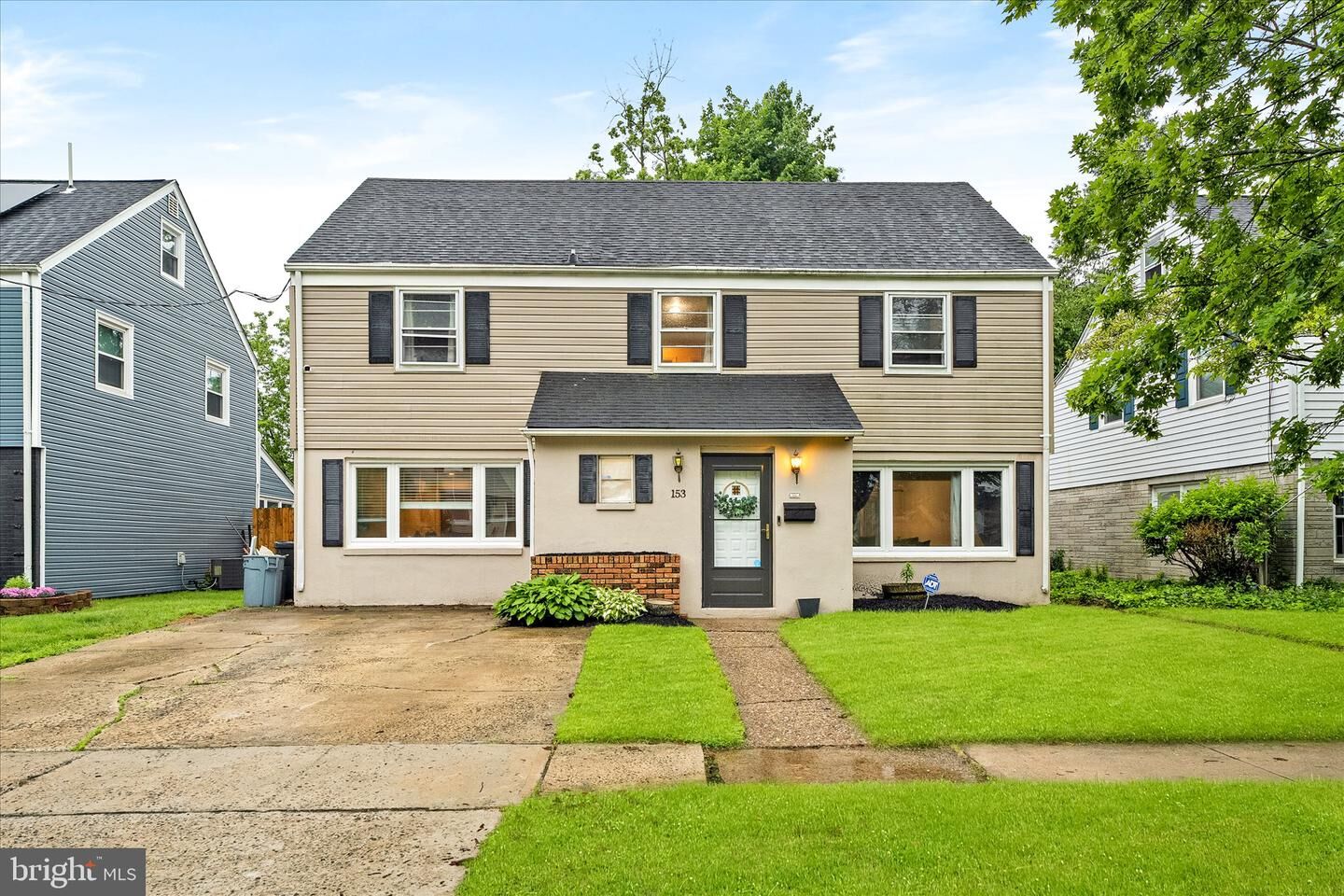 Property Photo:  153 Abernethy Drive  NJ 08618 