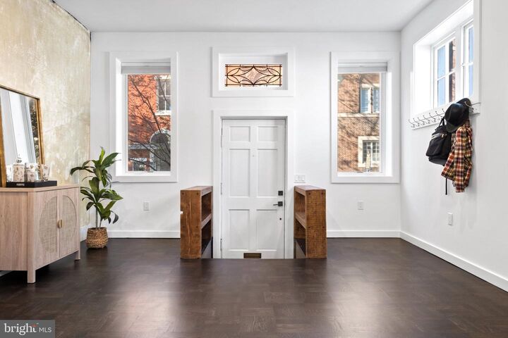Property Photo:  726 Catharine Street  PA 19147 