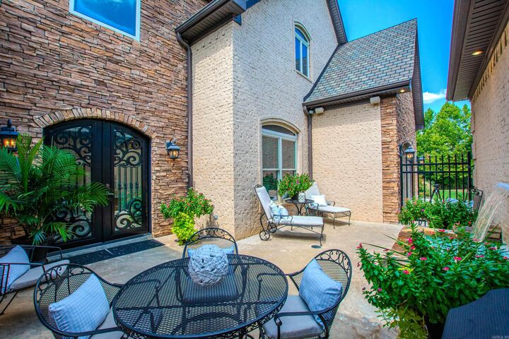 Property Photo: 7303 Worth Avenue E. AR 72019