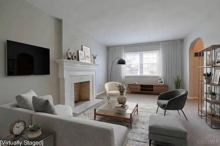 Property Photo:  1132 Betty Lane  OH 45238 