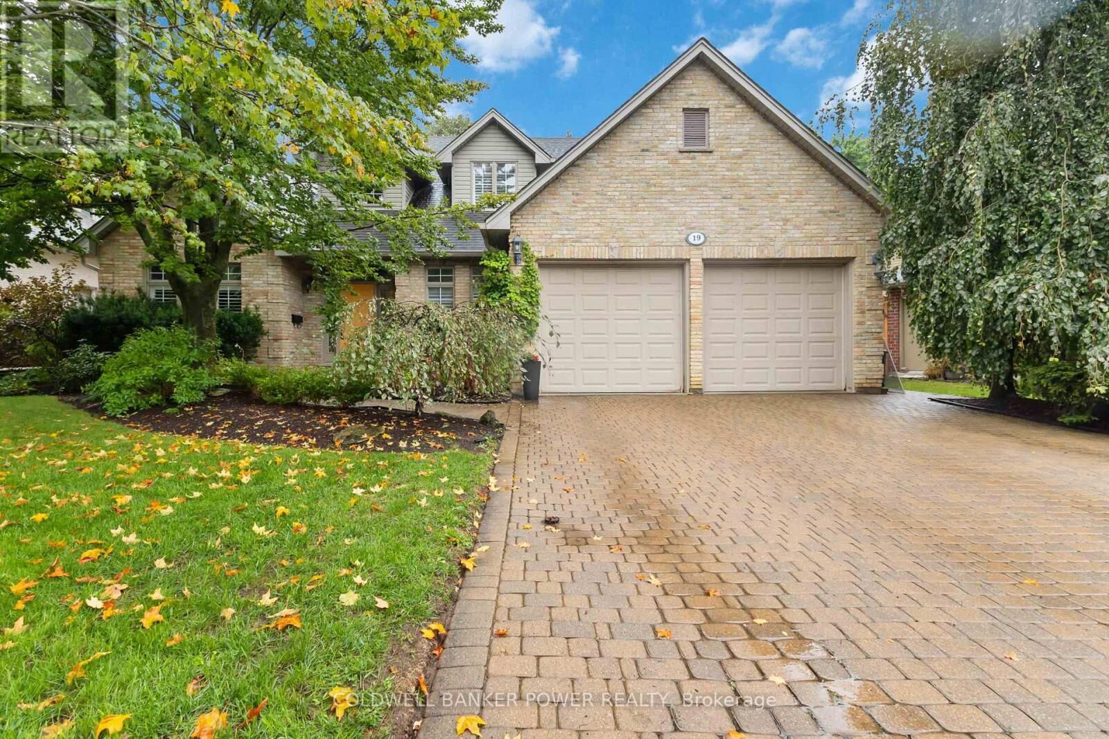 Property Photo: 19 September Lane ON N6K 3Y6