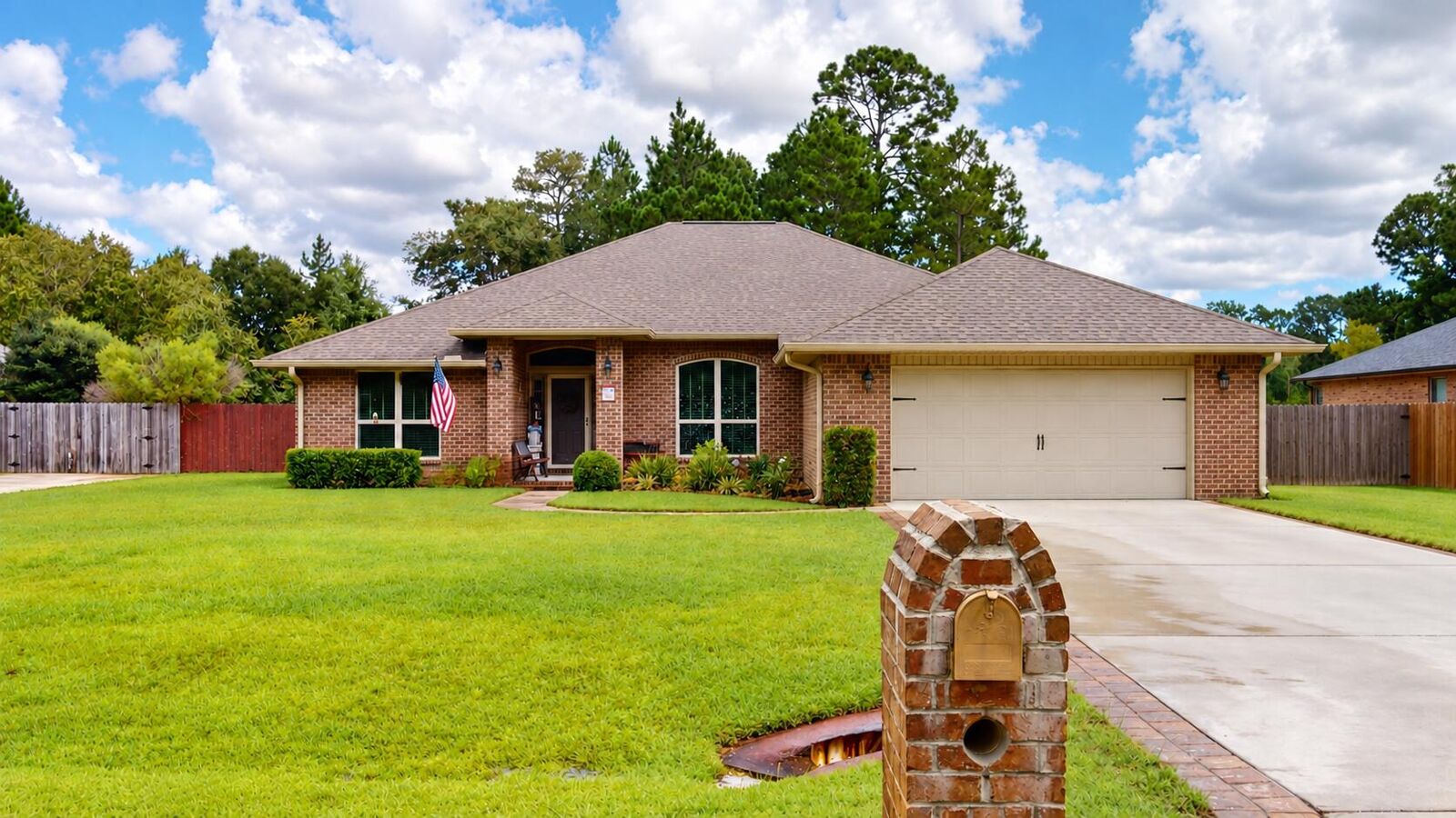 Property Photo: 2636 Citrus Drive FL 32566