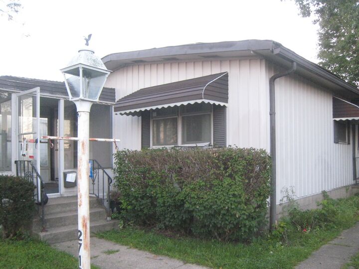 Property Photo:  2713 Echo Lane  PA 16506 