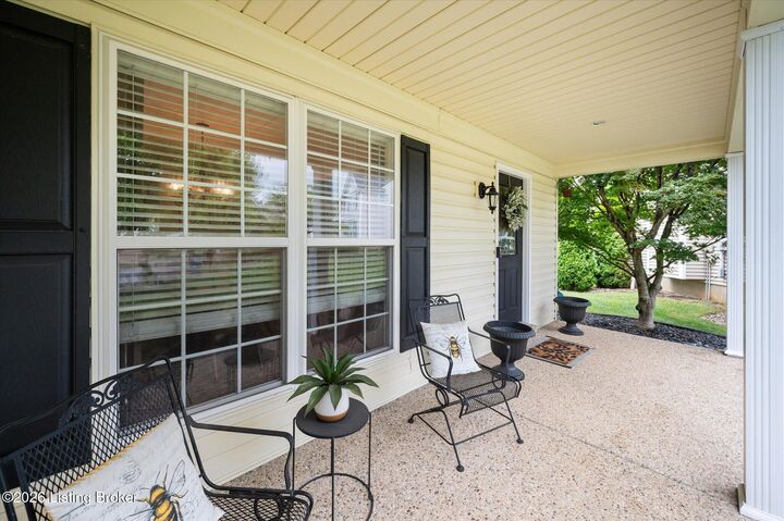Property Photo:  5602 Sundrop Pl  KY 40014 