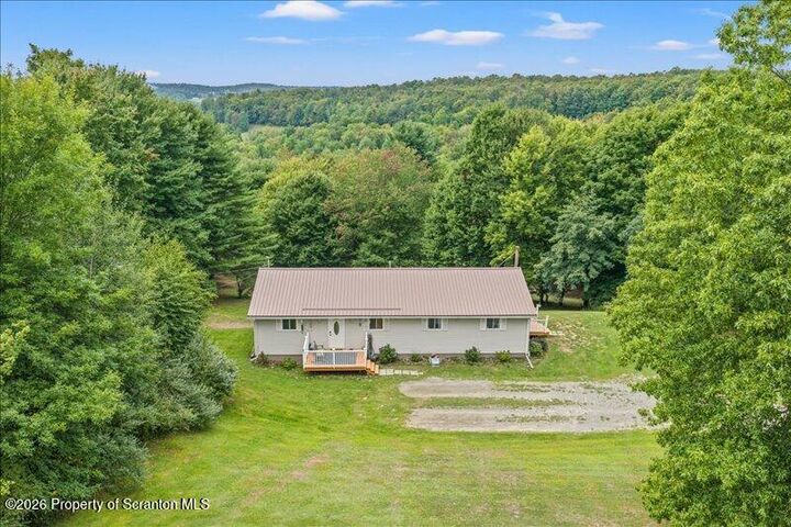 Property Photo:  1821 Devine Ridge Road  PA 18801 