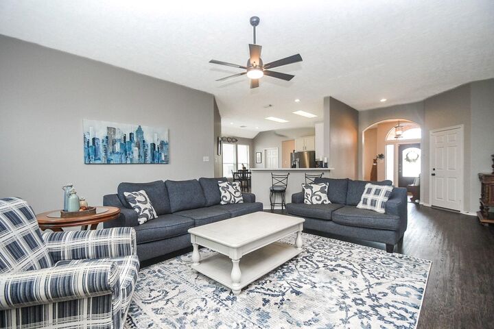 Property Photo:  2402 Ligustrum Flower Drive  TX 77388 