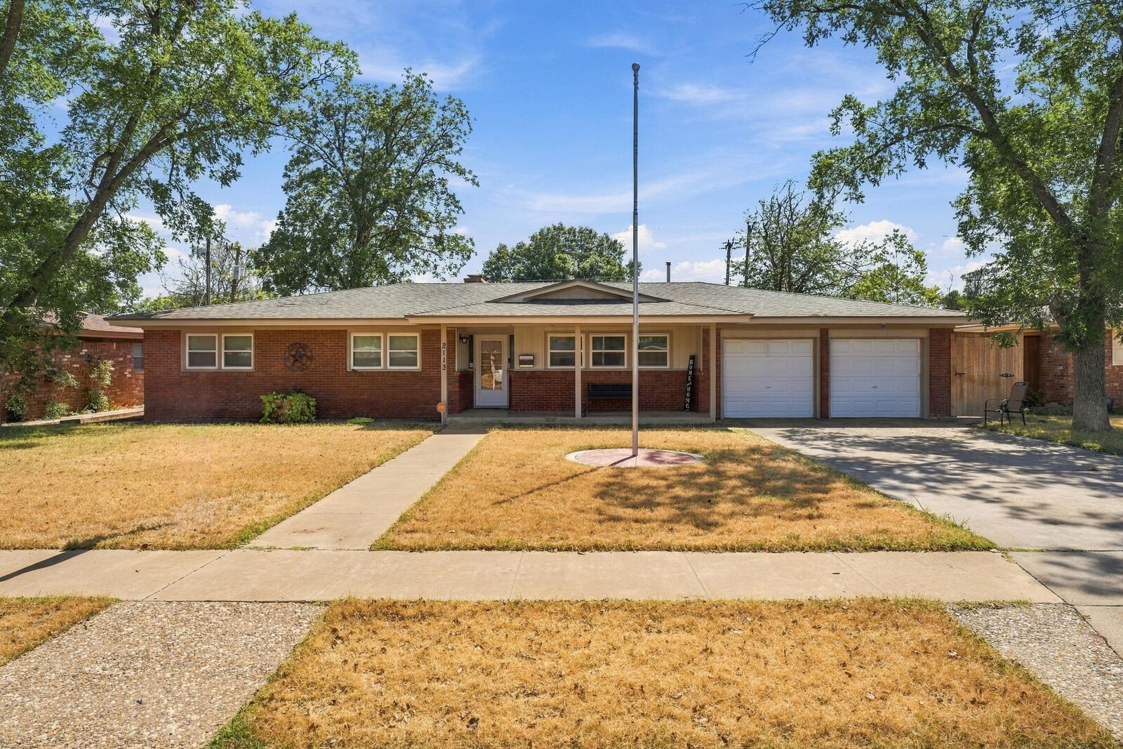 Property Photo:  2113 56th Street  TX 79412 