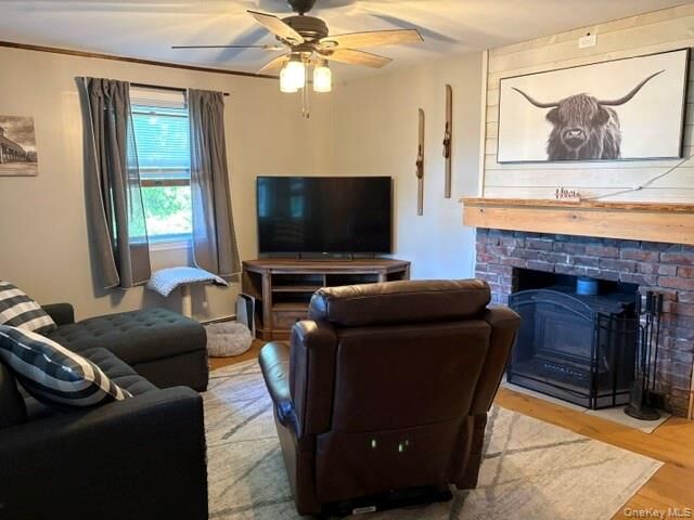 Property Photo:  417 Fourth Road  NY 12590 