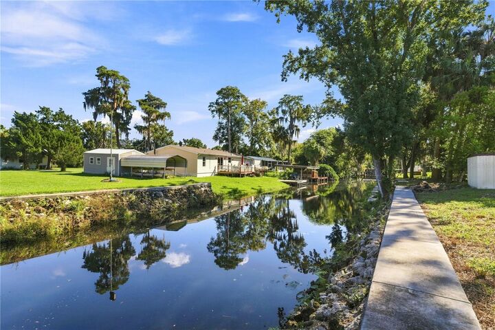 Property Photo:  8449 W Dixie Court  FL 34448 