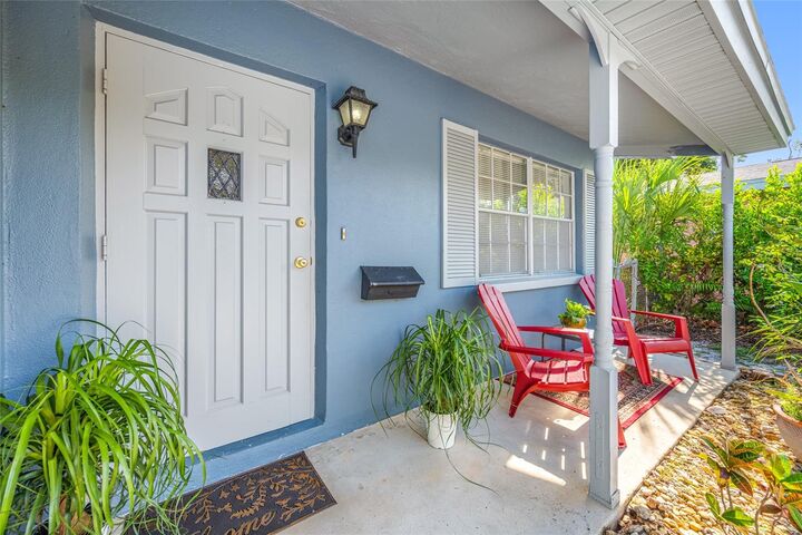 Property Photo:  8056 30th Avenue N  FL 33710 