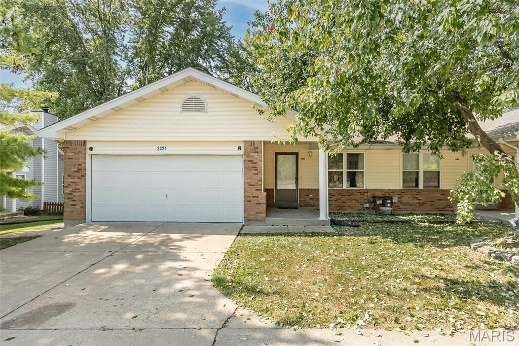 Property Photo: 2421 Muegge Road MO 63303