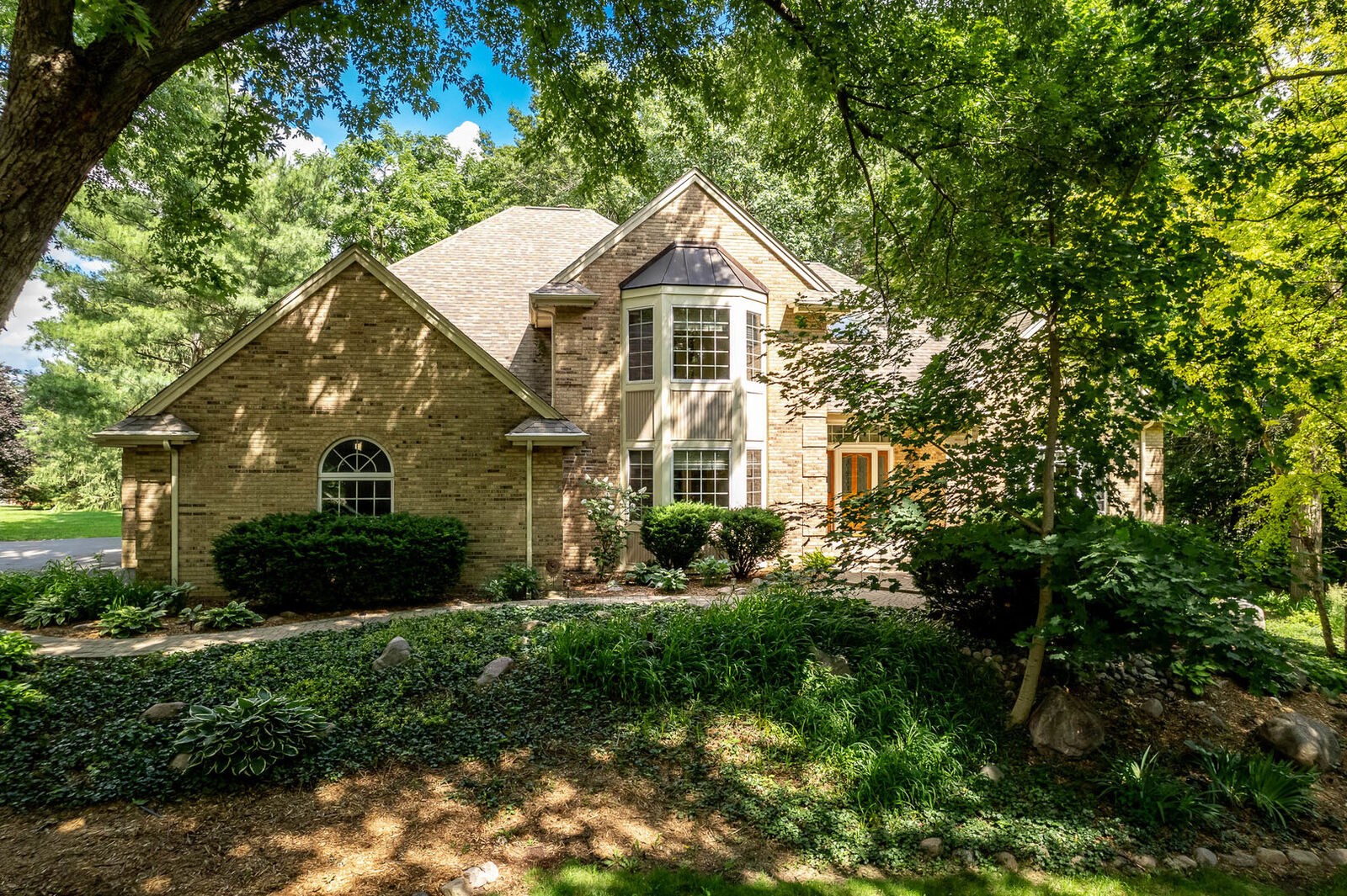 Property Photo: 11705 Braemar Circle IL 61008
