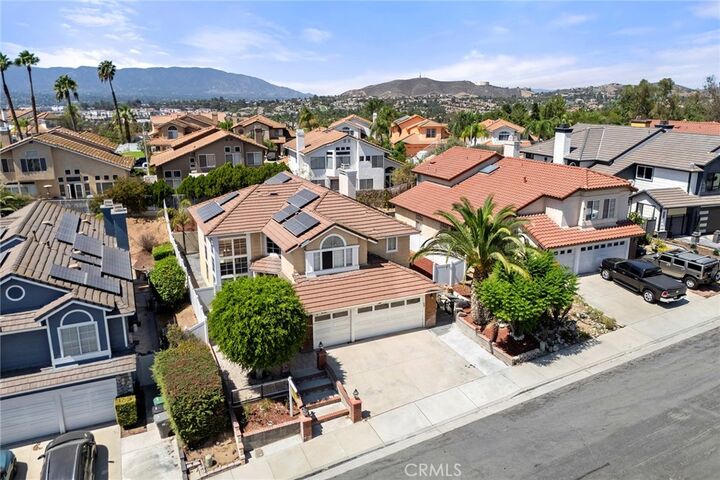 Property Photo:  474 Bristol  CA 92879 