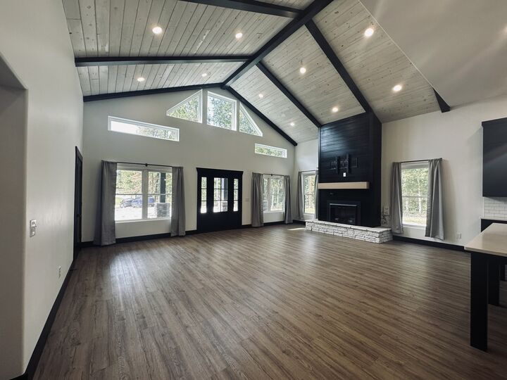 Property Photo:  3145 Highway 231  TN 37061 