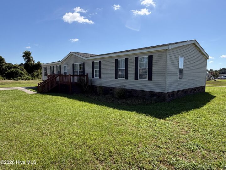 Property Photo:  306 Cypress Knoll Drive  NC 28574 